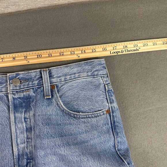 Levi's 501 Jeans Women's Size 29x26 Button Fly Light Wash Blue - Picture 5 of 12